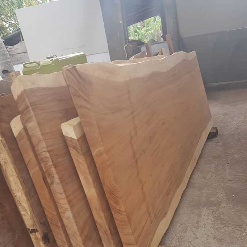 Suar Wood