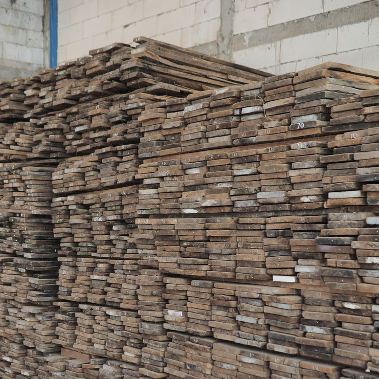 Raw Materiall Recycled Wood